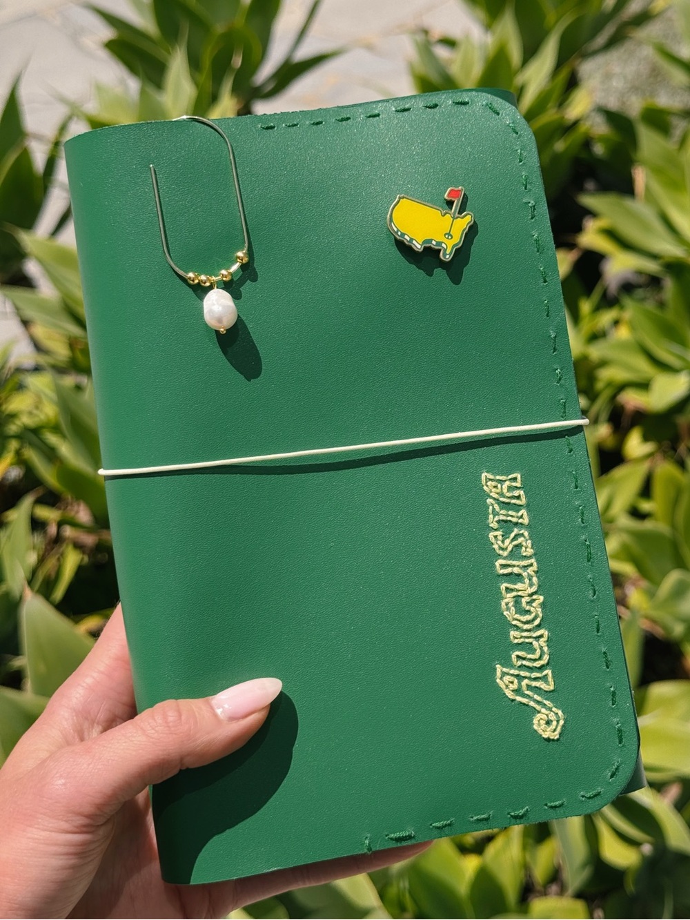 Master’s Inspired Traveler's Notebook with Master’s Ball Marker Pin